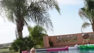 36 astridwett onlyfans nudes