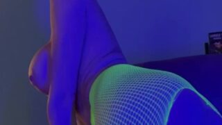 pinuppixie masturbating