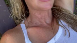 diora baird nude pic