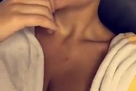 sabrina nicole erome