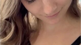 114 chelsealynn295 boobs