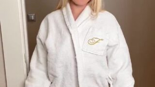 86 astridwett onlyfans nudes