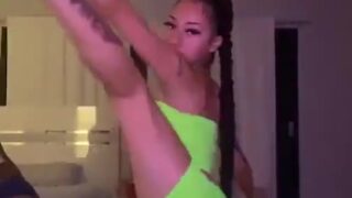 Watch bhadbhabie and friends onlyfans leak 5, seen bhadbhabie broadcast on bitchleaks.com