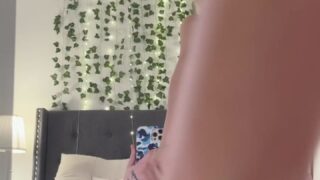 398 IzzyBunnies leaked onlyfans