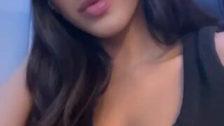 sophia leone anal finger