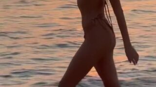 liza kovalenko masturbating