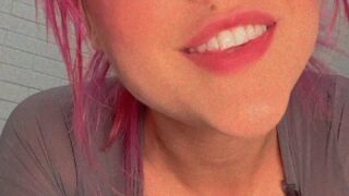 who is sabrina nicole