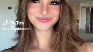 brooke monk onlyfans naked