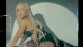 abbyrao topless pics