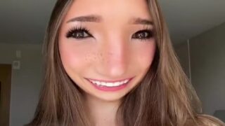 does brooke monk post nudes