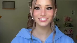 brooke monk cameltoe