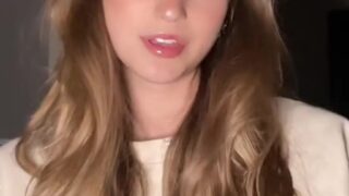 brooke monk cleavage