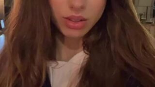 VIDEO liza kovalenko strip