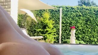 nadine kerastas erome