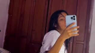 karentahe masturbandose