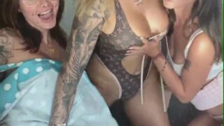 HYPNOTIC viking-barbie porn