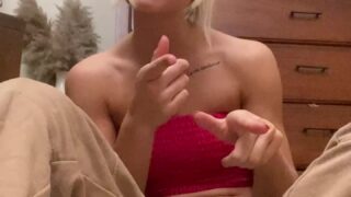 taviathevix OnlyFans Squirt Clips