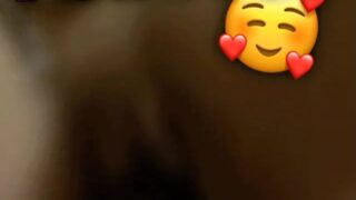 bunni.emmie public flash