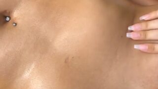 Vivian Taylor Sexiest Outfits