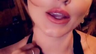 Sophie Dee XXX Videos Download