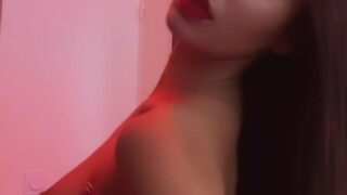 nacre victoire masturbate