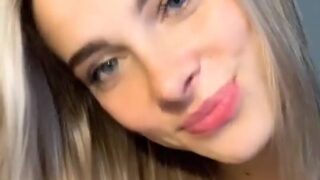 SmashedEly hot pussy cam