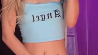 Waifumiia steamy lesbian clips online