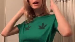 Leaked nude play by SmashedEly