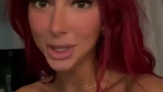 Nalafitness hot nude ass reveal caught on cam