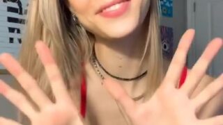 SmashedEly steamy pussy play