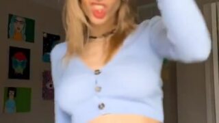 SmashedEly nude solo fun