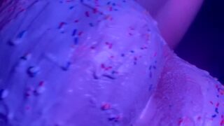 Amber Hayes Seductive Nude Tease Leaks