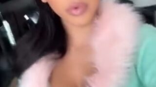 Hot public sex adventure featuring Sophialeone