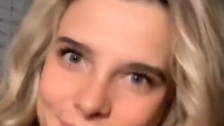 SmashedEly hot strip cam