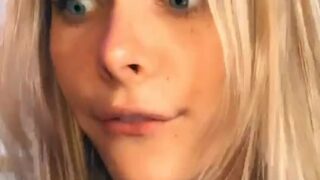 Hot solo action with SmashedEly