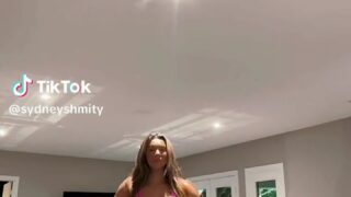 Sydneysmith sensual cam moment