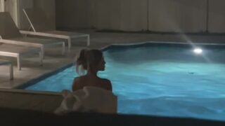 scarlettkissesxo big tits threesome leaked