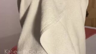 Discover Katiegcups Intimate OnlyFans Clips