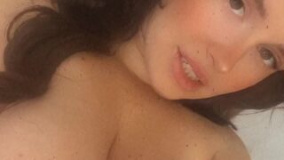 Leastayspeachy wild public sex adventure leaked