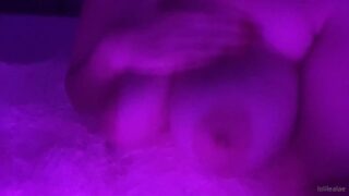 Leastayspeachy naughty bedtime strip leaked