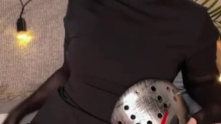 Lillywuxo nude housemaid caught on tape