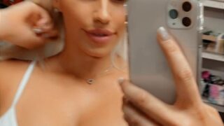 of supercakes / blondegummybear