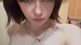 yoursmalldoll exclusive nude content