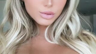 Kayley Gunner biography and backstory