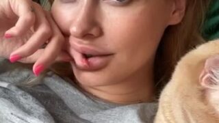 Lauralux naked ass pics leaked