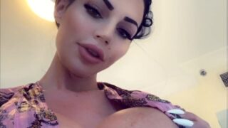 Yvonne Bar tetas video download