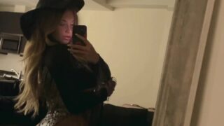 Kayley Gunner exclusive squirt video