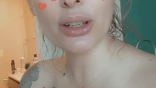 lauralux masturbation