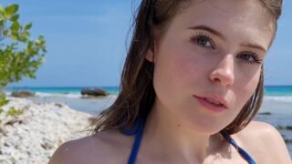 Chloe Wildd leaked nude reel