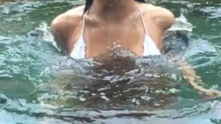 adrianachechik site xnxx.com